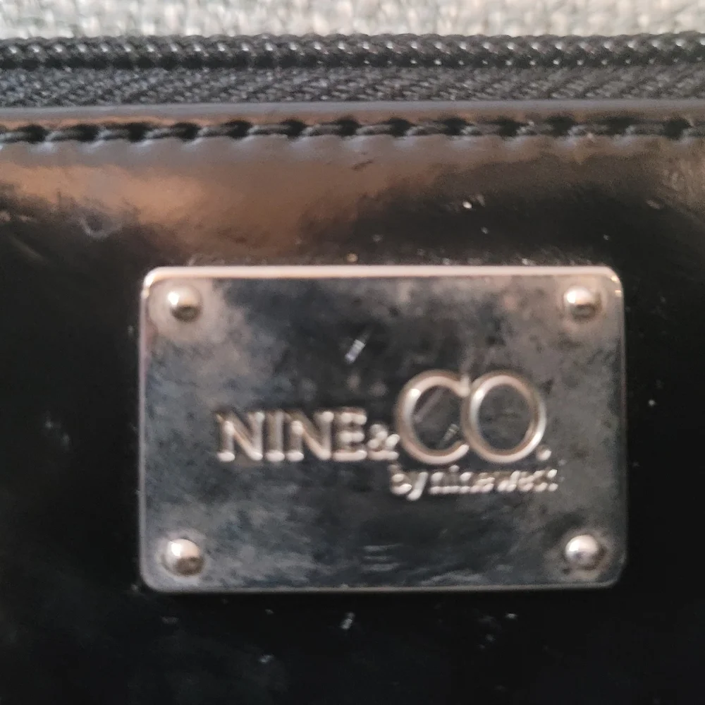 Nine and Company Clutch Wristlet - Picture 2 of 7